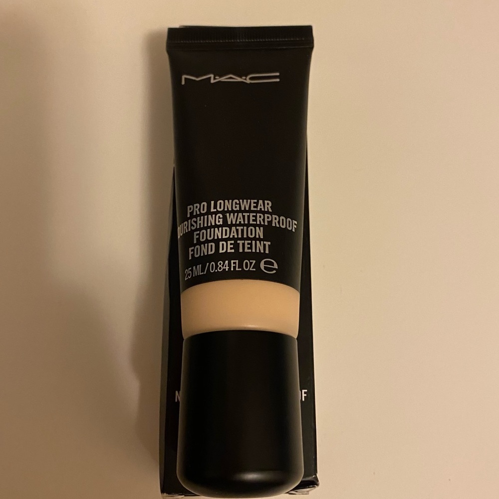 MAC Cosmetics Prolongwear Waterproof NC15
